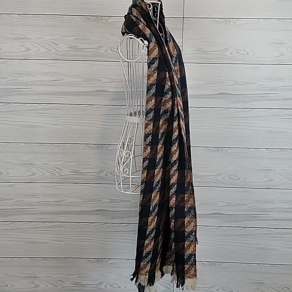 Pretty Persuasions scarf with fringe houndstooth plaid multicolored
